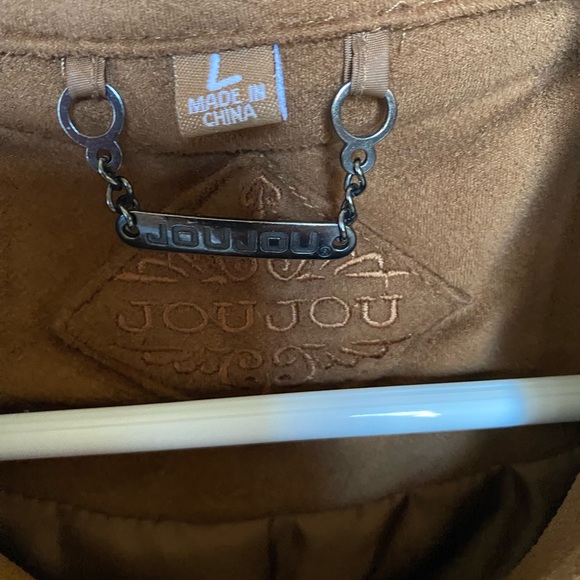 Women’s Faux suede jacket with fringe. - Picture 4 of 5